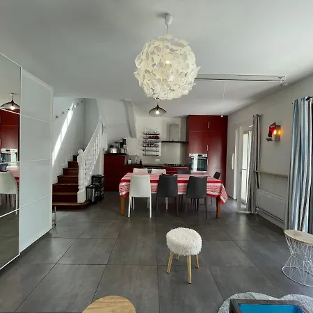 Maison De Ville Moderne 8pers - 5 Cantons Dom wakacyjny