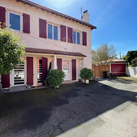 Dom wakacyjny Maison De Ville Moderne 8pers - 5 Cantons *